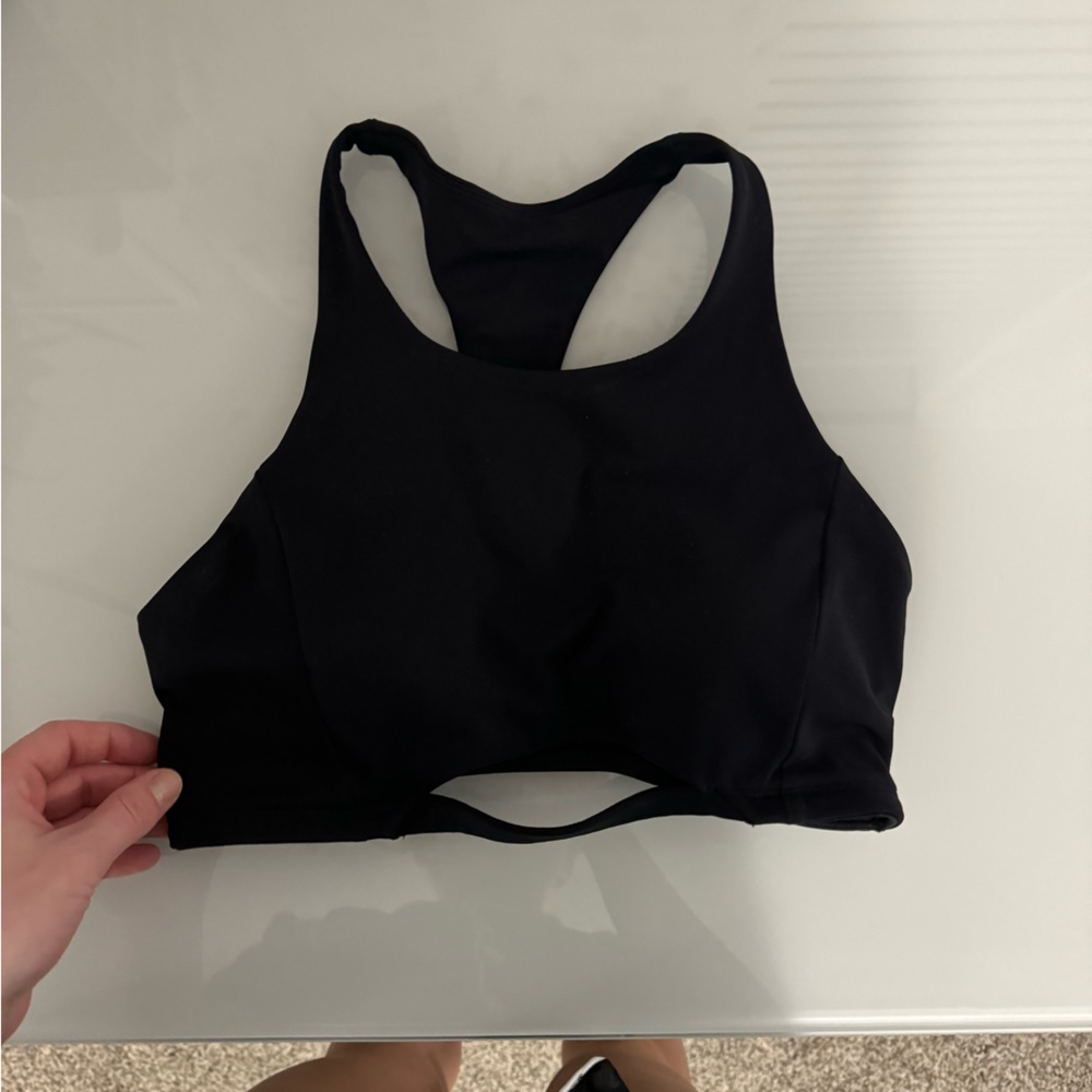 Alphalete Sports bra